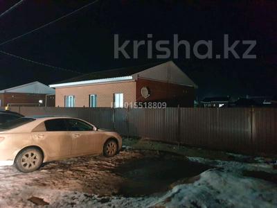 Жеке үй · 3 бөлме · 100 м² · 10 жүзд., Баитерек 33, бағасы: 11 млн ₸ в 