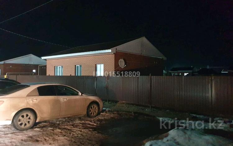 Жеке үй · 3 бөлме · 100 м² · 10 жүзд., Баитерек 33, бағасы: 11 млн ₸ в  — фото 2