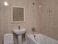3-бөлмелі пәтер · 90 м² · 8/9 қабат, Студенческая 190б, бағасы: 300 000 ₸ в Атырау — фото 10