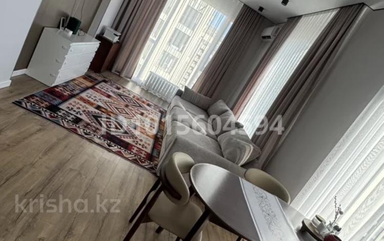 2-комнатная квартира · 52 м² · 13/18 этаж, Сыганак 28 — Грин Молл за 400 000 ₸ в Астане, Нура р-н — фото 2