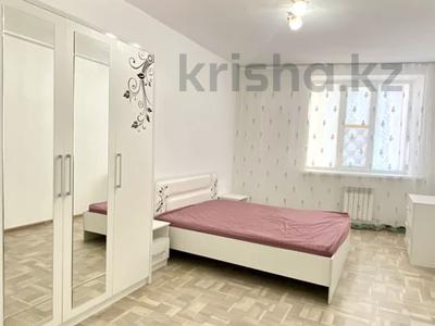 3-комнатная квартира, 75.9 м², 8/9 этаж, самал 84 — Школа-гимназия эстетического направления за 26.5 млн 〒 в Уральске