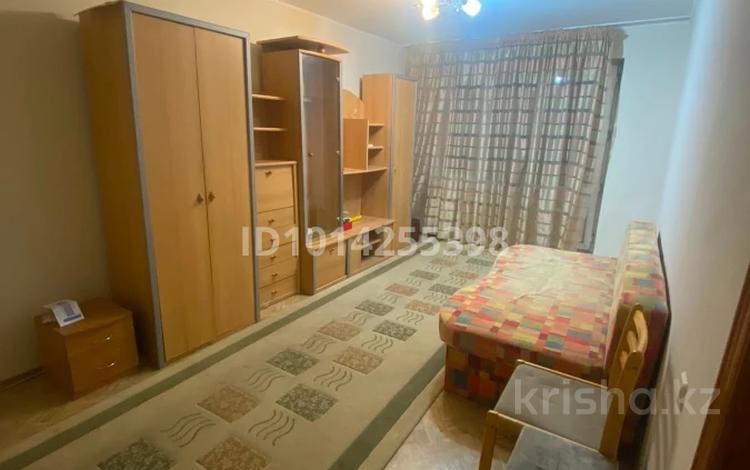 1-комнатная квартира · 32 м² · 4/4 этаж, мкр Коктем-1 за 26.9 млн ₸ в Алматы, Бостандыкский р-н — фото 3