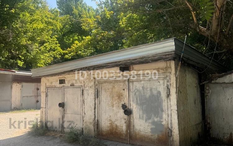 Гараж · Гагарина 18 — Гагарина 18 -дом за 5 млн ₸ в Шымкенте, Туран р-н — фото 2