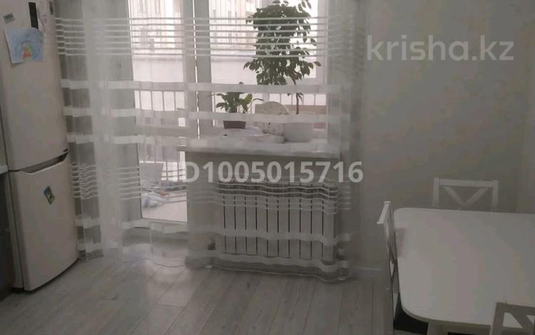 1-комнатная квартира · 47 м² · 3/7 этаж, Толе би 44 за 250 000 ₸ в Астане, Есильский р-н — фото 2