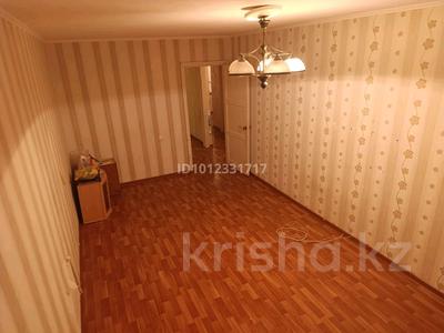 2-комнатная квартира · 49 м² · 4/5 этаж, Хамида Чурина 160 — Курмангазы Абая за 12.8 млн ₸ в Уральске, мкр Школьник