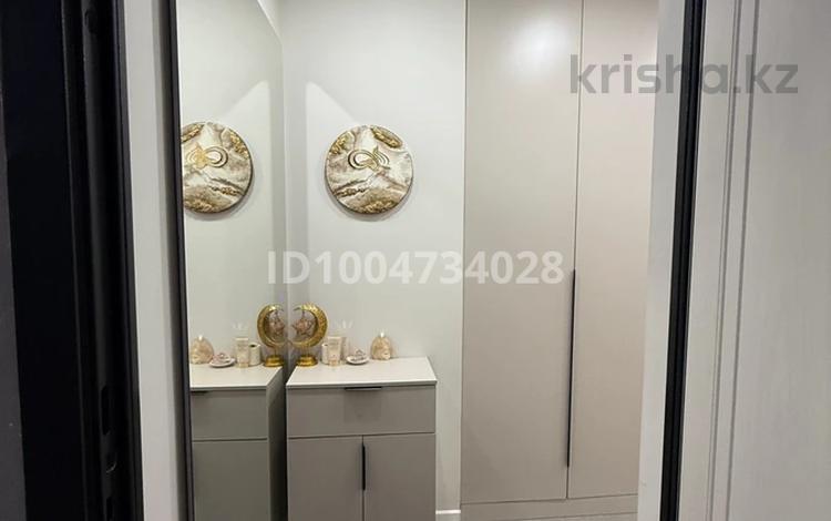 2-бөлмелі пәтер · 63 м² · 5/9 қабат, Шұғыла ш/а. 340/35, бағасы: 41 млн ₸ в Алматы, Наурызбайский р-н — фото 2