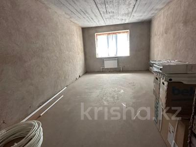 2-комнатная квартира · 94.2 м² · 3/5 этаж, Тауелсиздик за 28.5 млн 〒 в Актобе