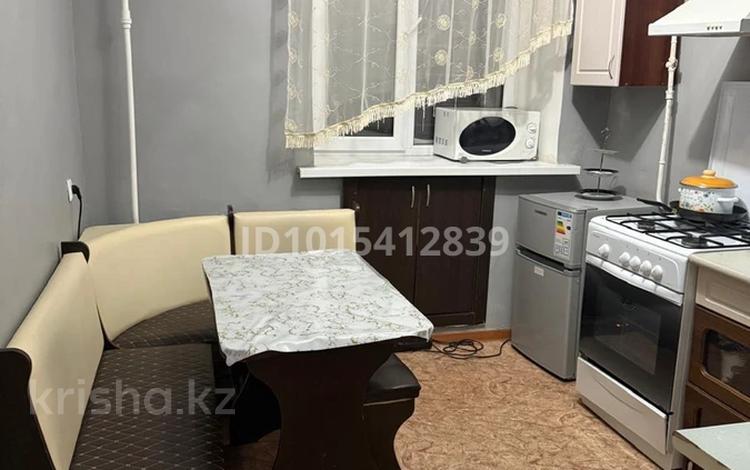 1-комнатная квартира · 38 м² · 1/5 этаж, Айтиева 70/1 — Военкомат за 130 000 ₸ в Уральске — фото 2