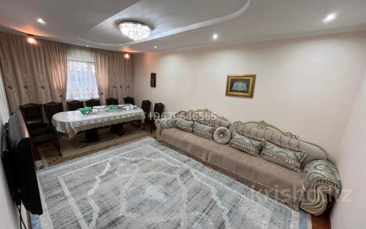 Отдельный дом · 12 комнат · 220 м² · 3 сот., мкр Шанырак-1 10 үй пәтер2 за 45 млн ₸ в Алматы, Алатауский р-н — фото 2