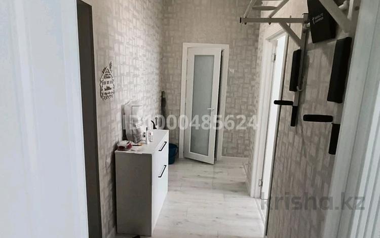 2-бөлмелі пәтер · 48.8 м² · 5/7 қабат, 16-й мкр 28 — Напротив ТЦ " Байтерек", бағасы: 22 млн ₸ в Актау — фото 2