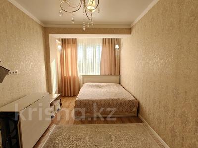 2-комнатная квартира, 60 м², 10/11 этаж, мкр №12, 12-й мкрн за 46 млн 〒 в Алматы, Ауэзовский р-н
