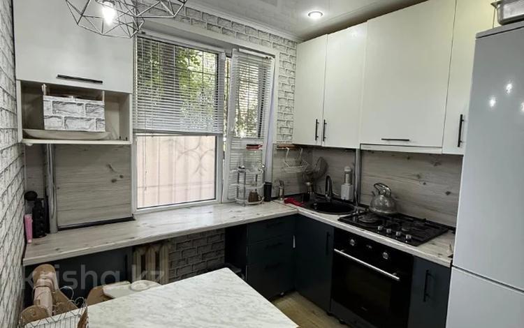 2-комнатная квартира · 45 м² · 1/5 этаж, Абу Бакира Кердери за 15 млн ₸ в Уральске — фото 2