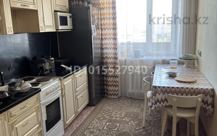 2-бөлмелі пәтер · 62 м² · 9/9 қабат, Карагайлы 14, бағасы: 150 000 ₸ в Семее — фото 2