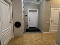 3-комнатная квартира · 109.1 м² · 1/3 этаж, Егизбаева за 55 млн ₸ в Уральске — фото 11