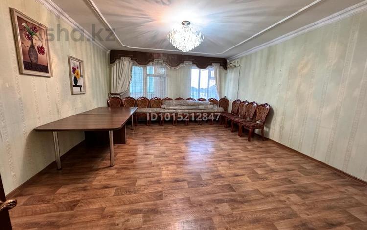 3-бөлмелі пәтер · 102.2 м² · 3/5 қабат, Мкр. Сырдария 9 — Пр. Н.Назарбаева, бағасы: 30.5 млн ₸ в  — фото 2