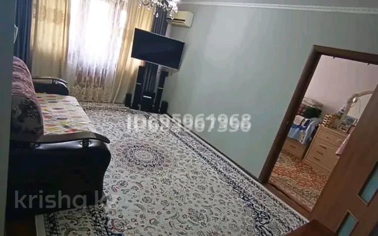 2-бөлмелі пәтер · 45 м² · 4/5 қабат, Жауғаш батыр 4 — Сахарный завод, бағасы: 12 млн ₸ в Таразе — фото 2