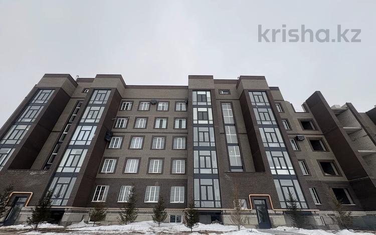 4-комнатная квартира · 146 м² · 1 этаж, мкр. Алтын орда 358 за ~ 51 млн ₸ в Актобе — фото 2
