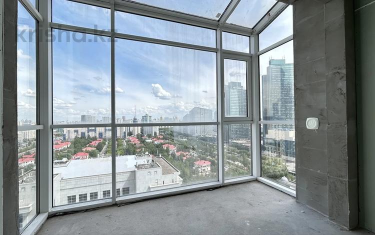 3-комнатная квартира · 124 м² · 18/21 этаж, Кунаева 5 — Сарайшык Вид на риксос за 136 млн ₸ в Астане, Есильский р-н — фото 2