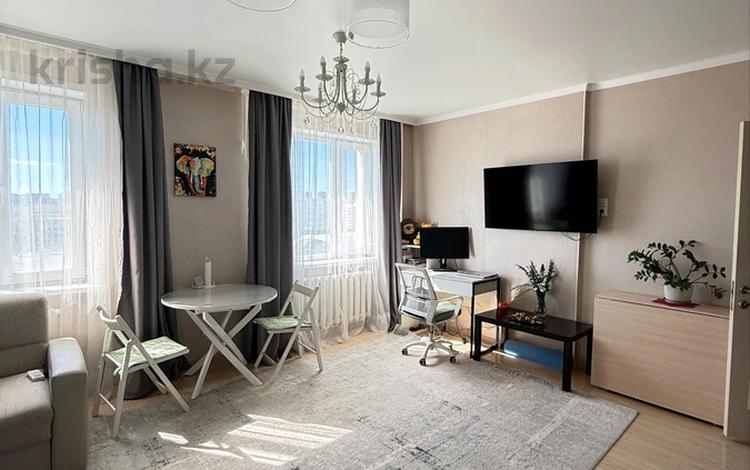 2-комнатная квартира · 44 м² · 8/12 этаж, Кабанбай батыра 40 за 30.5 млн ₸ в Астане, Есильский р-н — фото 4