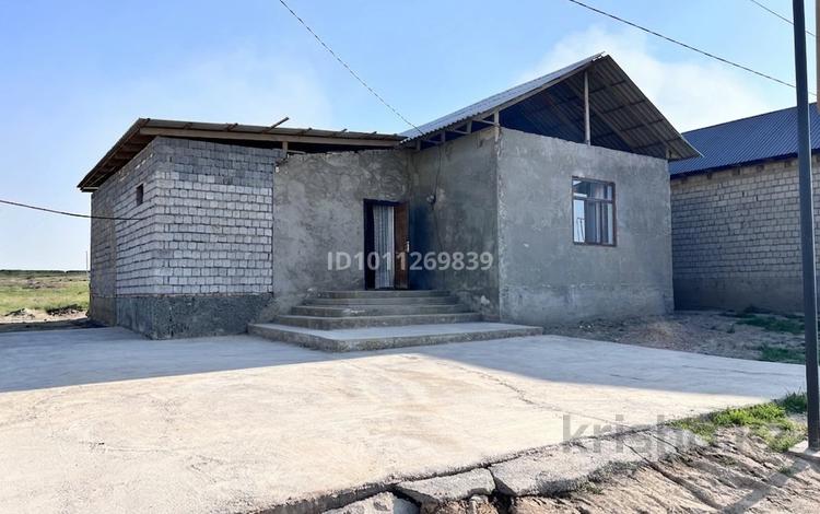 4-бөлмелі пәтер · 130 м² · 1/1 қабат, Бәйтерек 11 13 — Сарыағаш курорт шаңқайда, бағасы: 16 млн ₸ в Сарыагаш — фото 2
