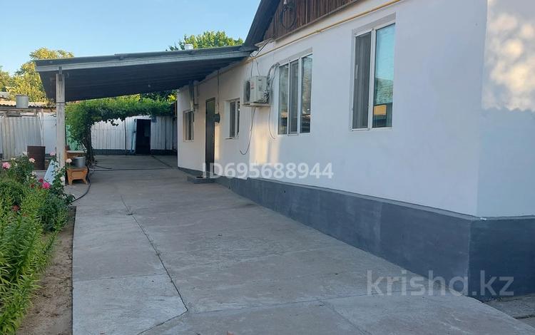 Отдельный дом · 5 комнат · 140 м² · 5.9 сот., Мади Кожа 13 — Возле базара за 20 млн 〒 в Шардара — фото 3