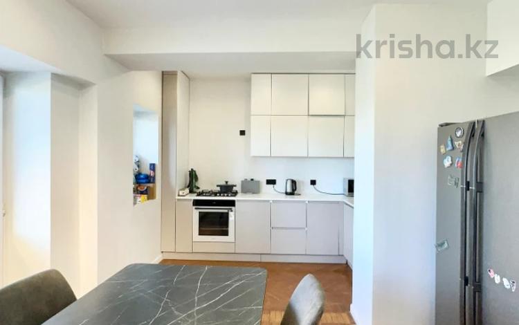 3-бөлмелі пәтер · 102 м² · 5/8 қабат, Сейфуллина 510, бағасы: 93 млн ₸ в Алматы, Алмалинский р-н — фото 2