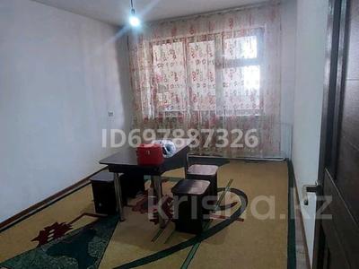 2-бөлмелі пәтер · 68 м² · 5/5 қабат, Самал 37 — Ресторан Улытаудын жанында, мектеп, базар, садик, поликлиника, роддом, бағасы: 10 млн ₸ в Туркестане