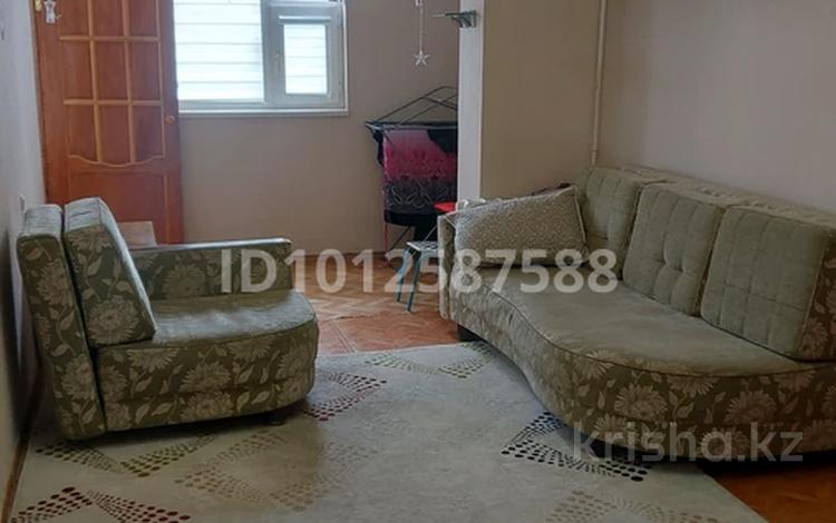 3-бөлмелі пәтер · 60 м² · 4/5 қабат, 6-й мкр 32, бағасы: 13 млн ₸ в Актау — фото 2
