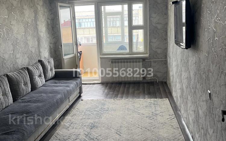 2-комнатная квартира · 52.9 м² · 5/5 этаж, 7мкрн 8 за 8.9 млн ₸ в Лисаковске — фото 3