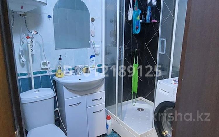 2-бөлмелі пәтер · 42 м² · 3/5 қабат, Пришахтинск, Пришахтинск, 23й микрорайон 25, бағасы: 14 млн ₸ в Караганде, Алихана Бокейханова р-н — фото 2