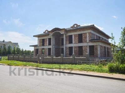 Отдельный дом · 13 комнат · 1500 м² · 18 сот., Райымбекбатыр за 1.2 млрд ₸ в Астане, Есильский р-н