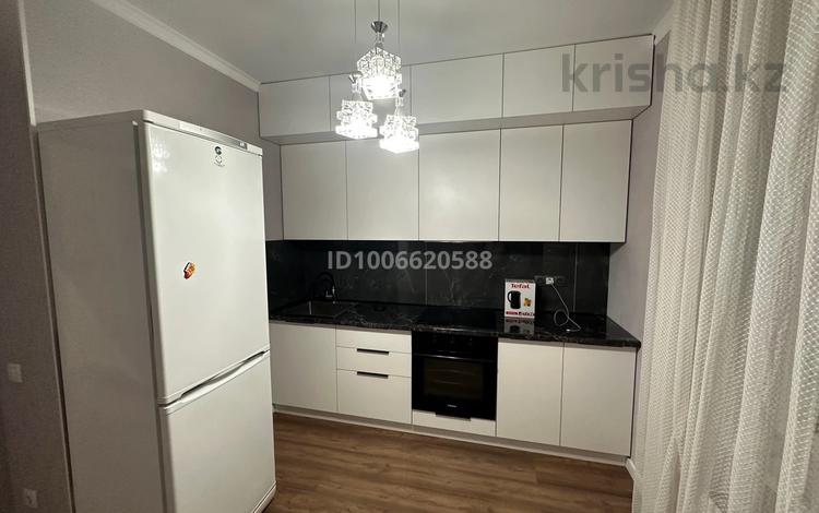 1-бөлмелі пәтер · 40 м² · 4/12 қабат, Райымбека 210, бағасы: 300 000 ₸ в Алматы, Алмалинский р-н — фото 2