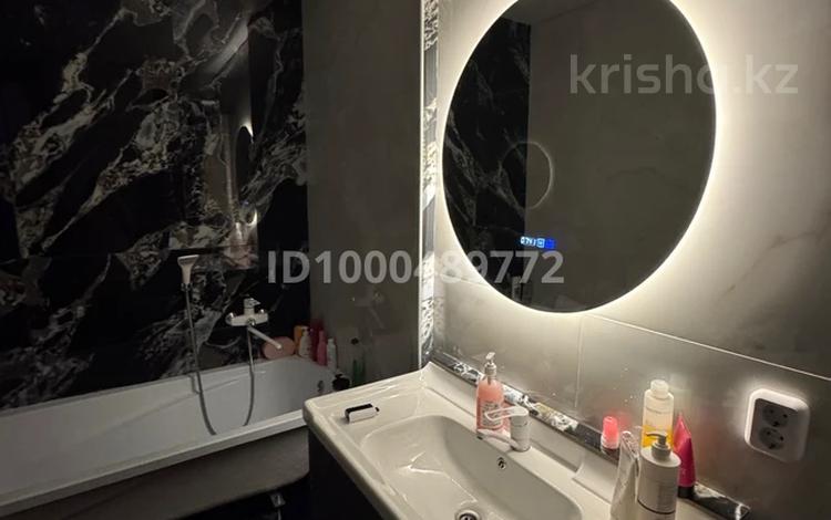 2-комнатная квартира · 67.8 м² · 14/16 этаж, Темирбаева 50 — Радуга , жд вокзал , городская больница за 45 млн ₸ в Костанае — фото 17