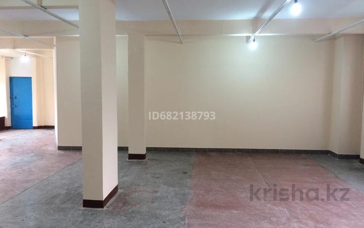 Свободное назначение, офисы, магазины и бутики · 190 м² за 250 000 ₸ в Риддере — фото 2