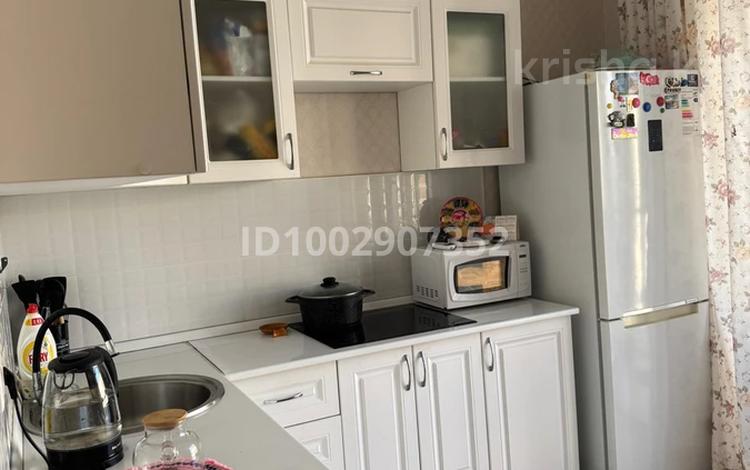 1-комнатная квартира · 40 м² · 8/10 этаж, Анет баба 13, 13/1, 13/2 за 220 000 ₸ в Астане, Нура р-н — фото 2