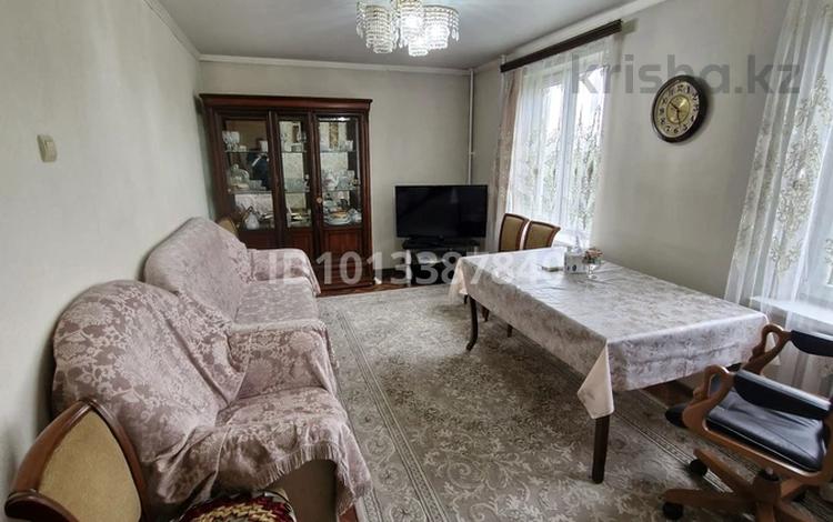 3-бөлмелі пәтер · 58 м² · 4/5 қабат, мкр Алмагуль, пр. Е. Серкебаева 134, бағасы: 45 млн ₸ в Алматы, Бостандыкский р-н — фото 2