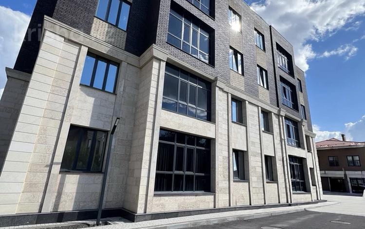 2-комнатная квартира · 73.8 м² · 2/4 этаж, мкр Михайловка , Крылова 58а — ЖК УМИТ за 31.5 млн ₸ в Караганде, Казыбек би р-н — фото 2