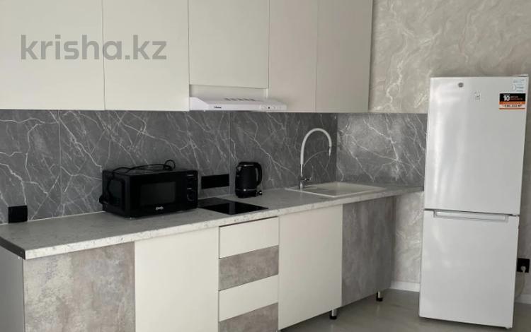 1-комнатная квартира · 48 м² · 6/13 этаж, Базовая 2/2 — Драмтеатр, ТЦ "MAXI MALL", Жекпе Жек за 15 000 ₸ в Усть-Каменогорске, Ульбинский — фото 37