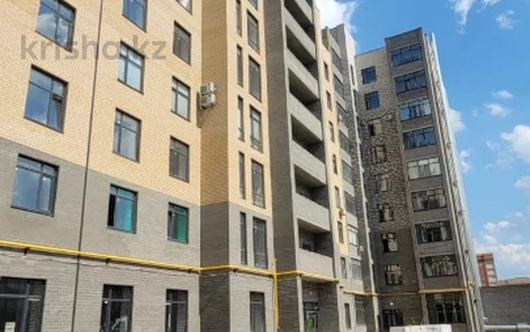 3-комнатная квартира, 112.8 м², 4/9 этаж, мкр. Алтын орда, Мангилик ел 16Д за 33 млн 〒 в Актобе, мкр. Алтын орда — фото 2