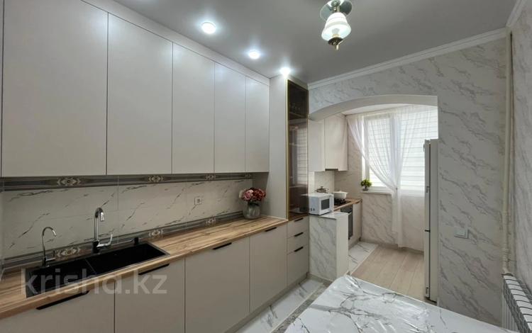 2-комнатная квартира · 56 м² · 4/5 этаж, 13-й мкр 24 за 15.9 млн ₸ в Актау — фото 2