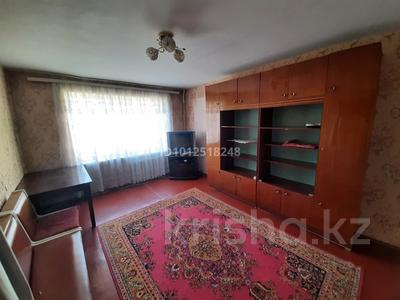3-комнатная квартира · 58 м² · 4/5 этаж, Самал 23 за 140 000 ₸ в Талдыкоргане, мкр Самал