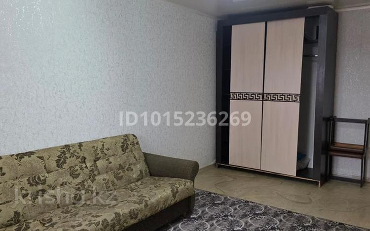 1-бөлмелі пәтер · 32 м² · 5/5 қабат, Чурина 162, бағасы: 9.5 млн ₸ в Уральске — фото 2