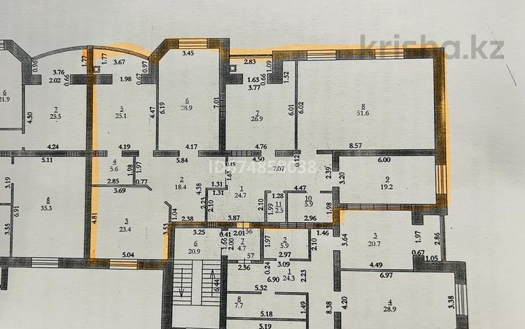 5-комнатная квартира, 227.6 м², 2/5 этаж, мкр. Батыс-2 228/1 за 60.1 млн 〒 в Актобе, мкр. Батыс-2 — фото 2