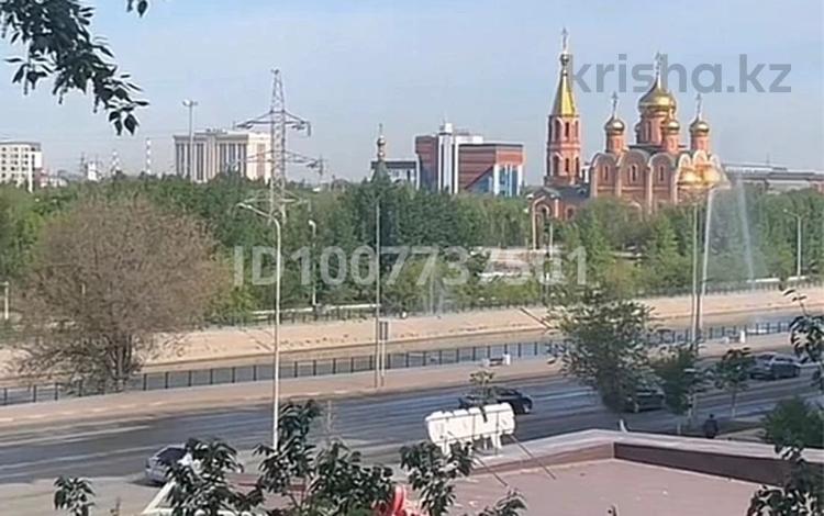 2-бөлмелі пәтер · 51 м² · 4/9 қабат, мкр 11 115 — Вдоль набережной, бағасы: 20 млн ₸ в Актобе — фото 2