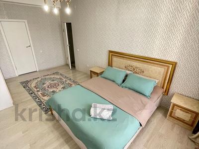 Аренда квартир посуточно в Шымкенте: 2-комнатная квартира · 90 м² · 6/9 этаж, мкр Нурсат 2 67/1 — Нурсултан Назарбаев за 18 000 〒 2-комнатная квартира · 90 м² · 6/9 этаж, мкр Нурсат 2 67/1 — Нурсултан Назарбаев за 18 000 〒 в Шымкенте, Каратауский р-н