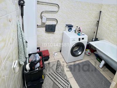 1-комнатная квартира · 55.5 м² · 1/9 этаж, пр. Есенберлина за 21 млн ₸ в Усть-Каменогорске