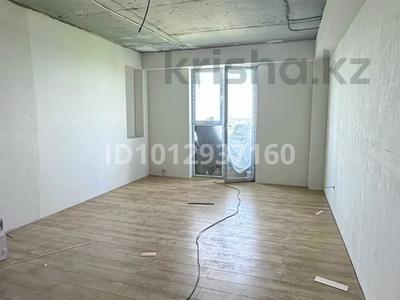 2-комнатная квартира · 64 м² · 4/4 этаж, мкр Акжар, Береке 7 — Жандосова за 39 млн ₸ в Алматы, Наурызбайский р-н