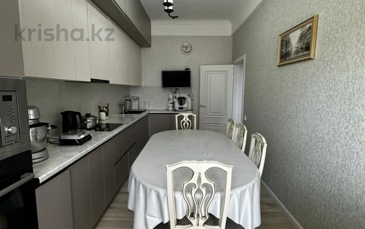 4-бөлмелі пәтер · 150 м² · 7/14 қабат, 17-й мкр 11, бағасы: 77.5 млн ₸ в Актау — фото 2