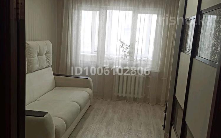 2-комнатная квартира · 47 м² · 3/5 этаж, мкр Строитель, Миханова 118 за 150 000 ₸ в Уральске — фото 9