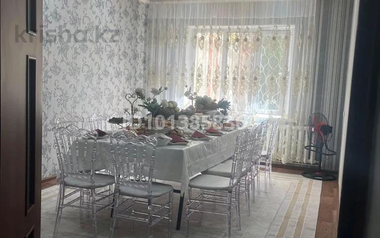 2-комнатная квартира · 53.7 м² · 1/5 этаж, мкр Аулие-Ата, Койбакова 18 за 15 млн ₸ в Таразе — фото 2